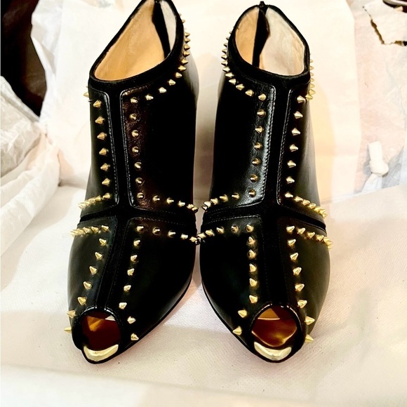 Christian Louboutin Carapachoc 100 Spike blk kid Lthr Peeptoe Ankle Boots EU38.5 - Picture 3 of 12